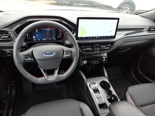 ICONIC SILVER METALLIC 2024 Ford Escape ST-LINE