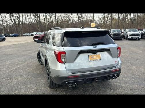 ICONIC SILVER METALLIC 2023 Ford Explorer ST