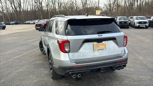 ICONIC SILVER METALLIC 2023 Ford Explorer ST