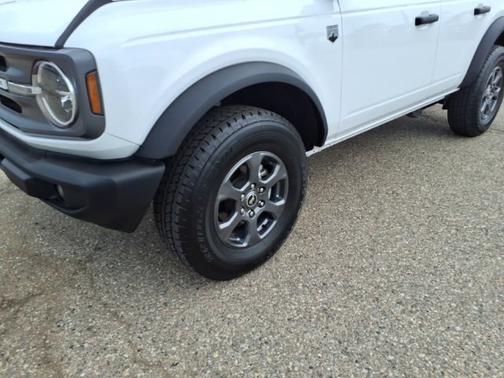 OXFORD WHITE 2024 Ford Bronco BIG BEND