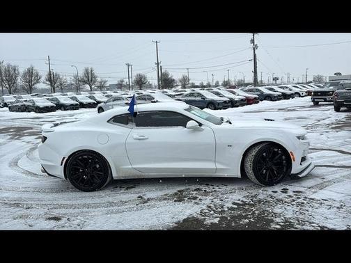 Summit White 2021 Chevrolet Camaro SS