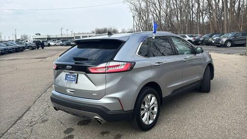 ICONIC SILVER 2020 Ford Edge TITANIUM