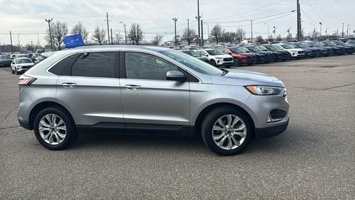 ICONIC SILVER 2020 Ford Edge TITANIUM