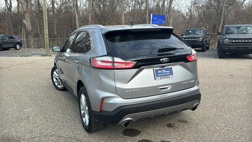 ICONIC SILVER 2020 Ford Edge TITANIUM