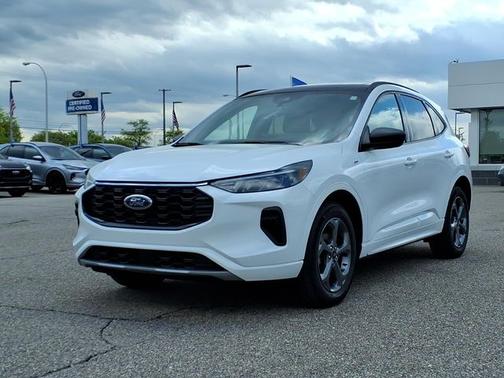 OXFORD WHITE 2023 Ford Escape ST-LINE