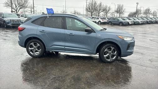 2024 Ford Escape ST-LINE