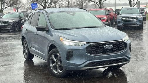 2024 Ford Escape ST-LINE