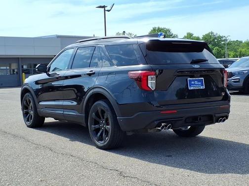 AGATE BLACK METALLIC 2024 Ford Explorer ST