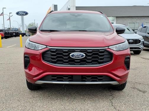 RAPID RED MET TINTED CC 2024 Ford Escape ST-LINE