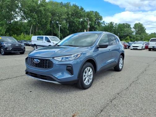VAPOR BLUE METALLIC 2024 Ford Escape ACTIVE