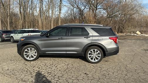 2023 Ford Explorer PLATINUM