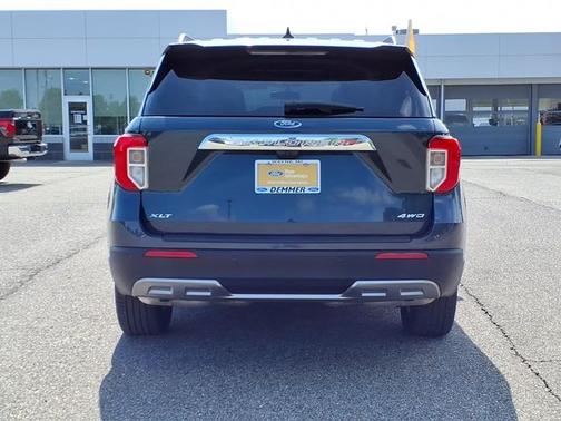 STONE BLUE METALLIC 2023 Ford Explorer XLT
