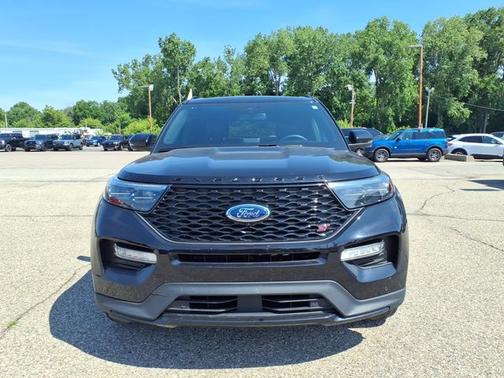 AGATE BLACK METALLIC 2023 Ford Explorer ST