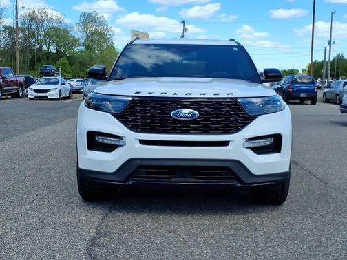 STAR WHITE MET TRI-COAT 2024 Ford Explorer ST-LINE