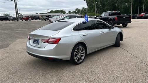 2022 Chevrolet Malibu LT W/1LT