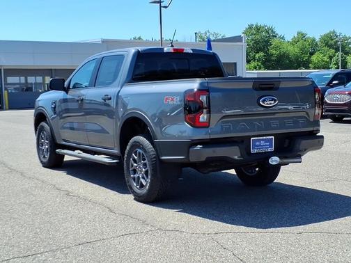 CARBONIZED GRAY METALLIC 2025 Ford Ranger XLT