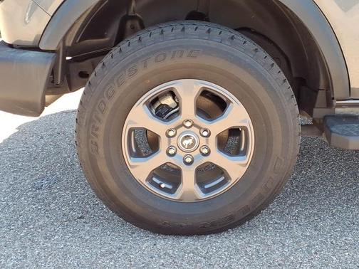 CARBONIZED GRAY METALLIC 2023 Ford Bronco BIG BEND