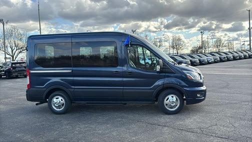 BLUE JEANS METALLIC 2020 Ford Transit-150 XLT