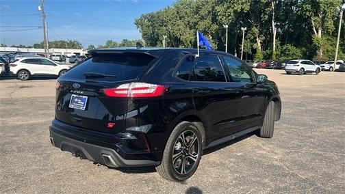 2024 Ford Edge ST