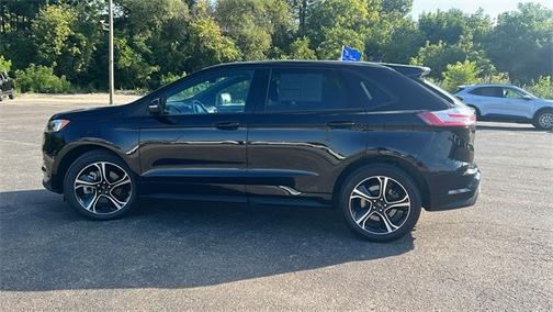 2024 Ford Edge ST