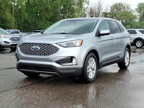 ICONIC SILVER 2023 Ford Edge SEL