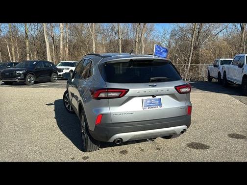 ICONIC SILVER METALLIC 2023 Ford Escape PLATINUM