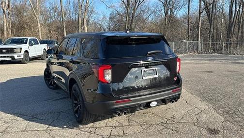 2022 Ford Explorer ST