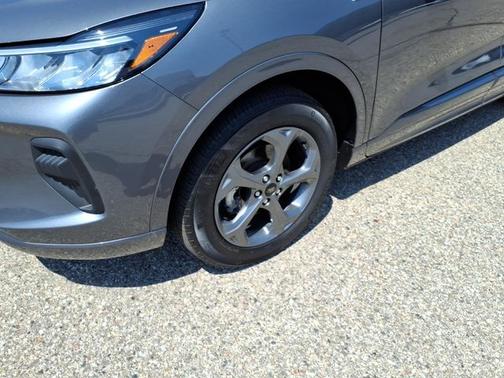 CARBONIZED GRAY METALLIC 2024 Ford Escape ST-LINE