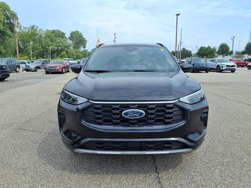AGATE BLACK METALLIC 2024 Ford Escape ST-LINE