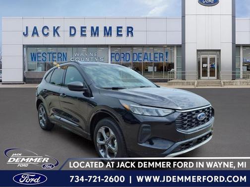AGATE BLACK METALLIC 2024 Ford Escape ST-LINE
