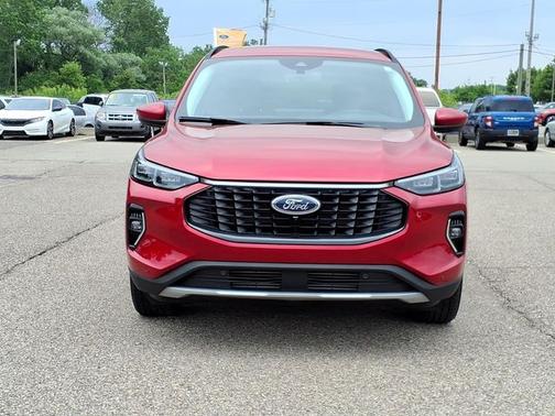RAPID RED MET TINTED CC 2023 Ford Escape PLATINUM