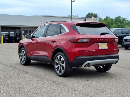RAPID RED MET TINTED CC 2023 Ford Escape PLATINUM