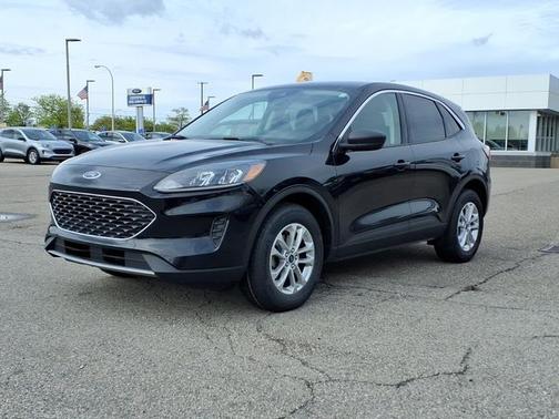 AGATE BLACK METALLIC 2022 Ford Escape SE