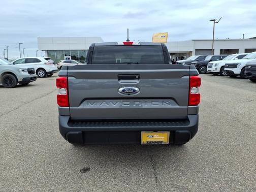 CARBONIZED GREY METALLIC 2022 Ford Maverick XLT