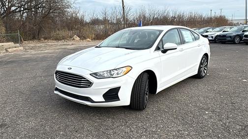 2020 Ford Fusion SE