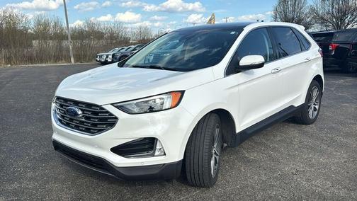 STAR WHITE 2022 Ford Edge TITANIUM