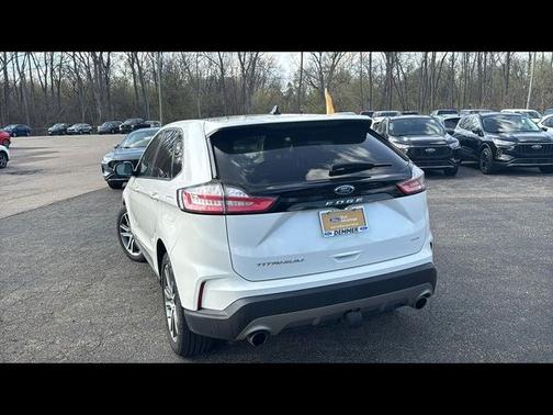 STAR WHITE 2022 Ford Edge TITANIUM