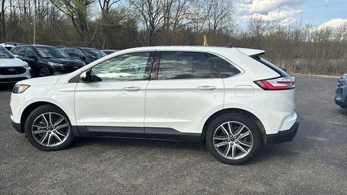 STAR WHITE 2022 Ford Edge TITANIUM