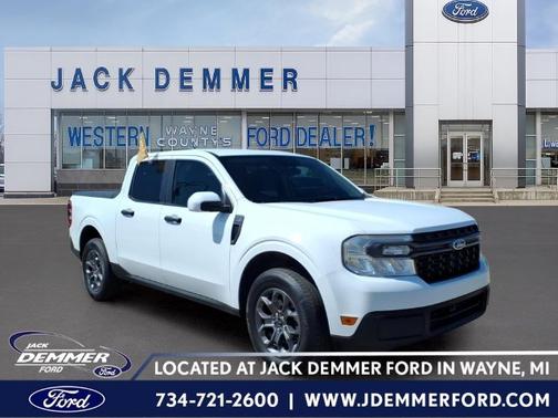 OXFORD WHITE 2023 Ford Maverick XLT