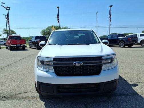 OXFORD WHITE 2023 Ford Maverick XLT