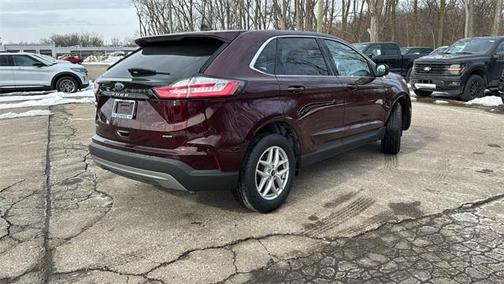 2022 Ford Edge SEL