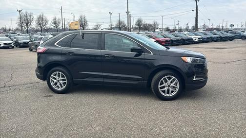 AGATE BLACK METALLIC 2024 Ford Edge SEL