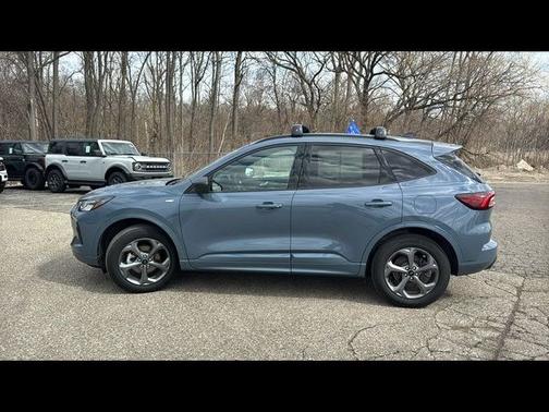 VAPOR BLUE METALLIC 2023 Ford Escape ST-LINE