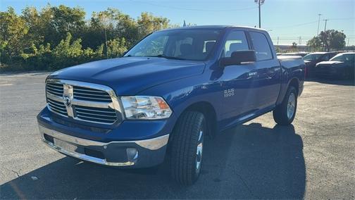 2017 RAM 1500 SLT
