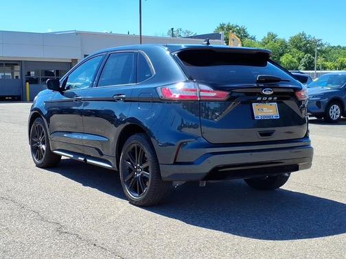 STONE BLUE METALLIC 2024 Ford Edge ST LINE