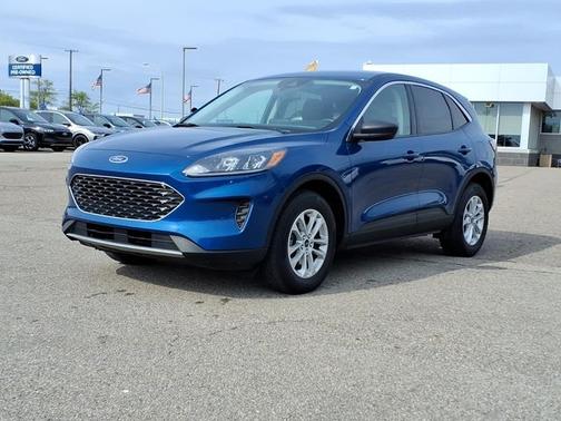 ATLAS BLUE METALLIC 2022 Ford Escape SE