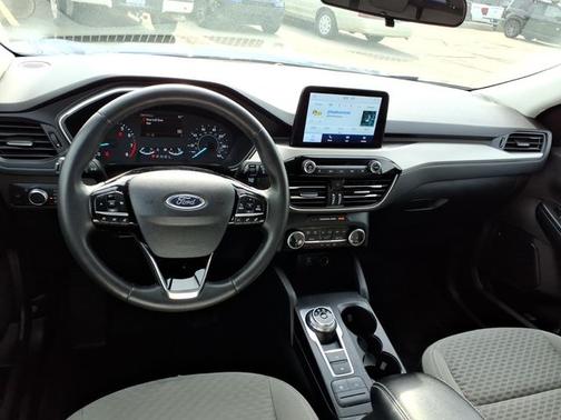 ATLAS BLUE METALLIC 2022 Ford Escape SE