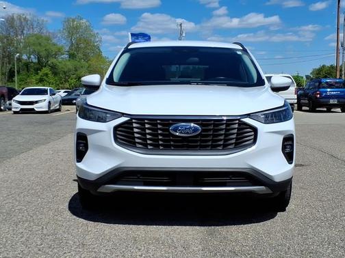 OXFORD WHITE 2023 Ford Escape PHEV