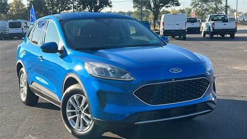 2020 Ford Escape SE