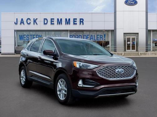 BURGUNDY VELVET MET TINT CC 2024 Ford Edge SEL
